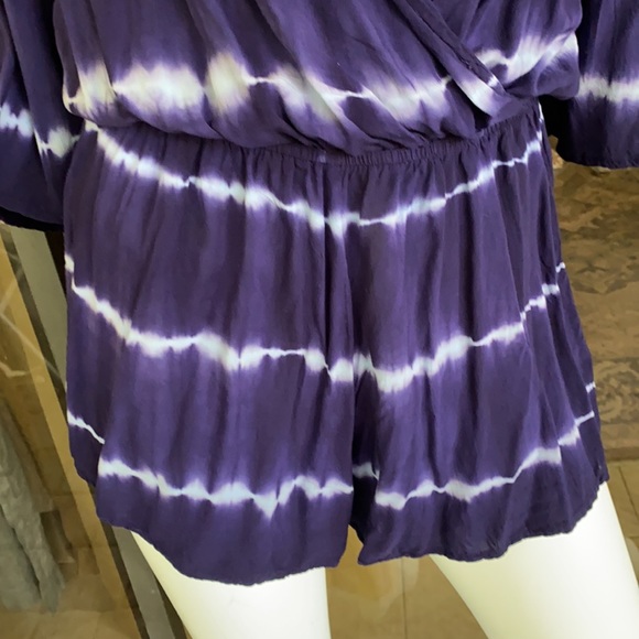 Blue Life Wild and Free Tie dye romper - Picture 2 of 7